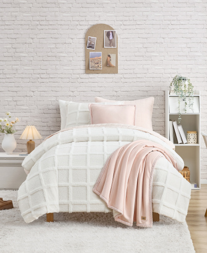 UGG® Hardison 2-Pc. Comforter Set, Twin/Twin XL - Snow