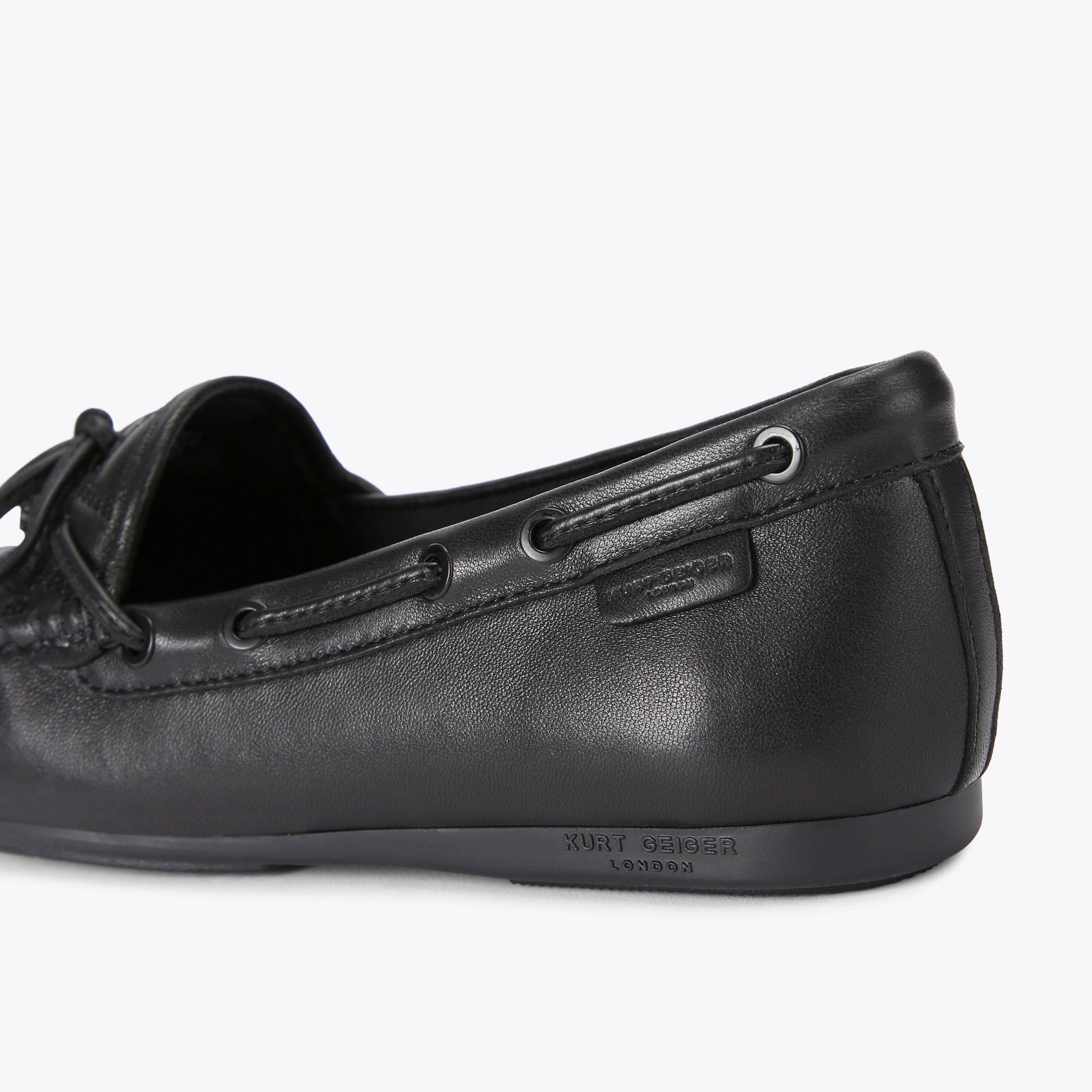 Kurt Geiger London Eagle Moccasin Drench Flat - Black - view 4