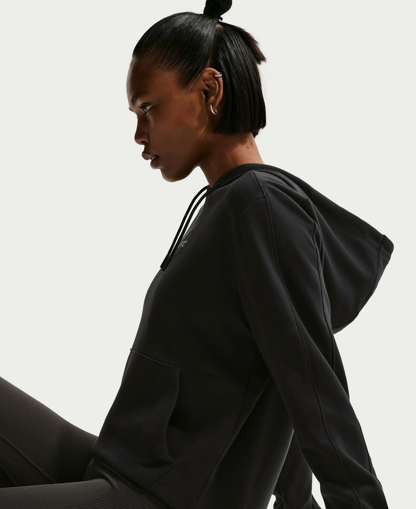 Nike Pro Women's Dri-FIT French Terry Pull-On Hoodie - Black/White