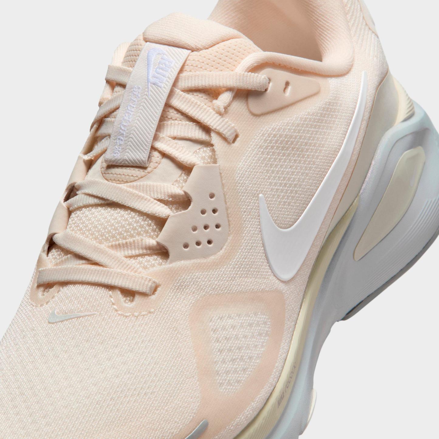 Women's Nithtke Structure 26 Running Shoes - Chalk/Sea Glass/Light Smoke Grey/White - Detail shot