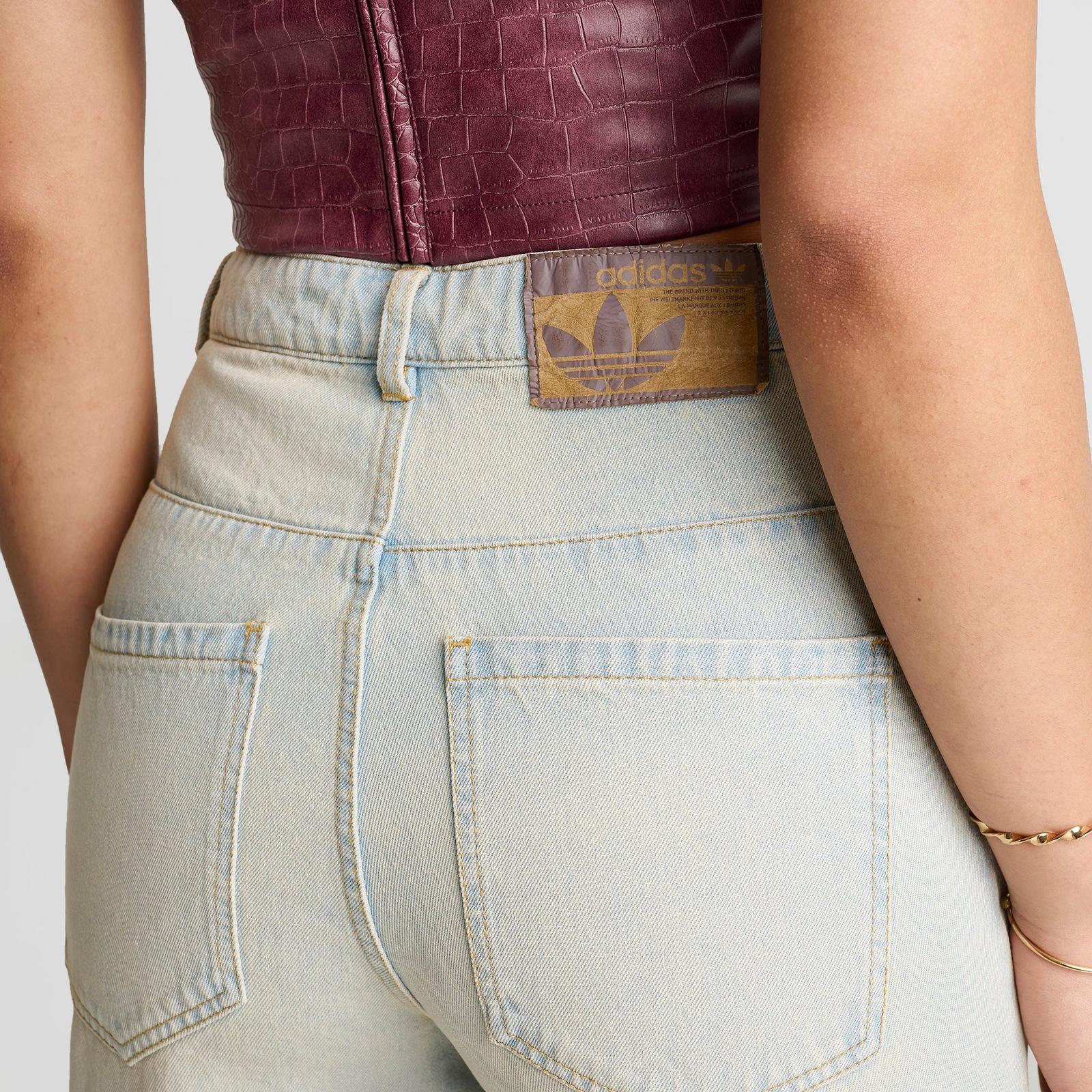 Women's adidas Originals Vintage Wide-Leg Jeans - Light Denim/Off White - view 5