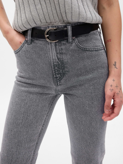 High Rise '90s Slim Straight Jeans - washed black