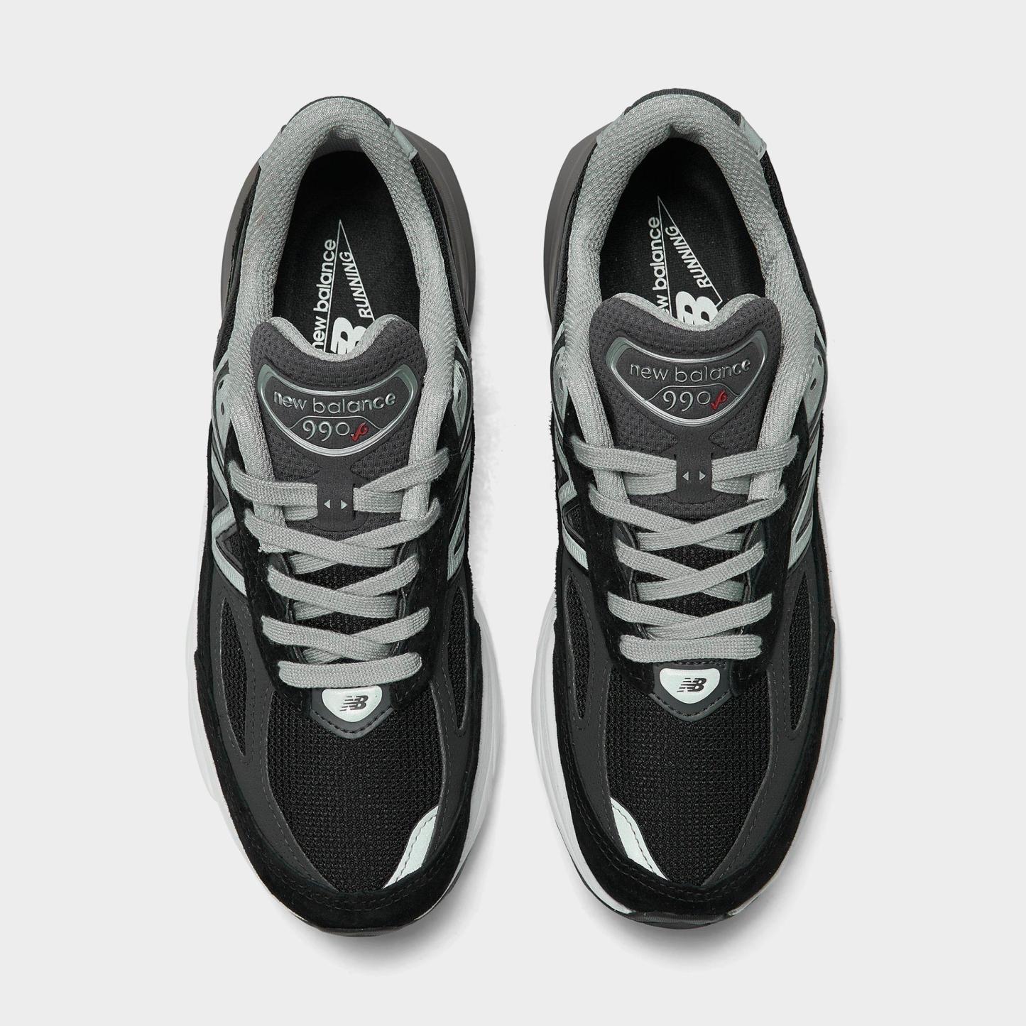 Women's New Balance Made in USA 990v6 Running Shoes - Black/Black - view 5