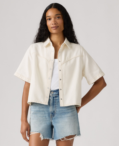Levi's Premium Women's Logan Short-Sleeve Cropped-Fit Denim Shirt - Truth Slip