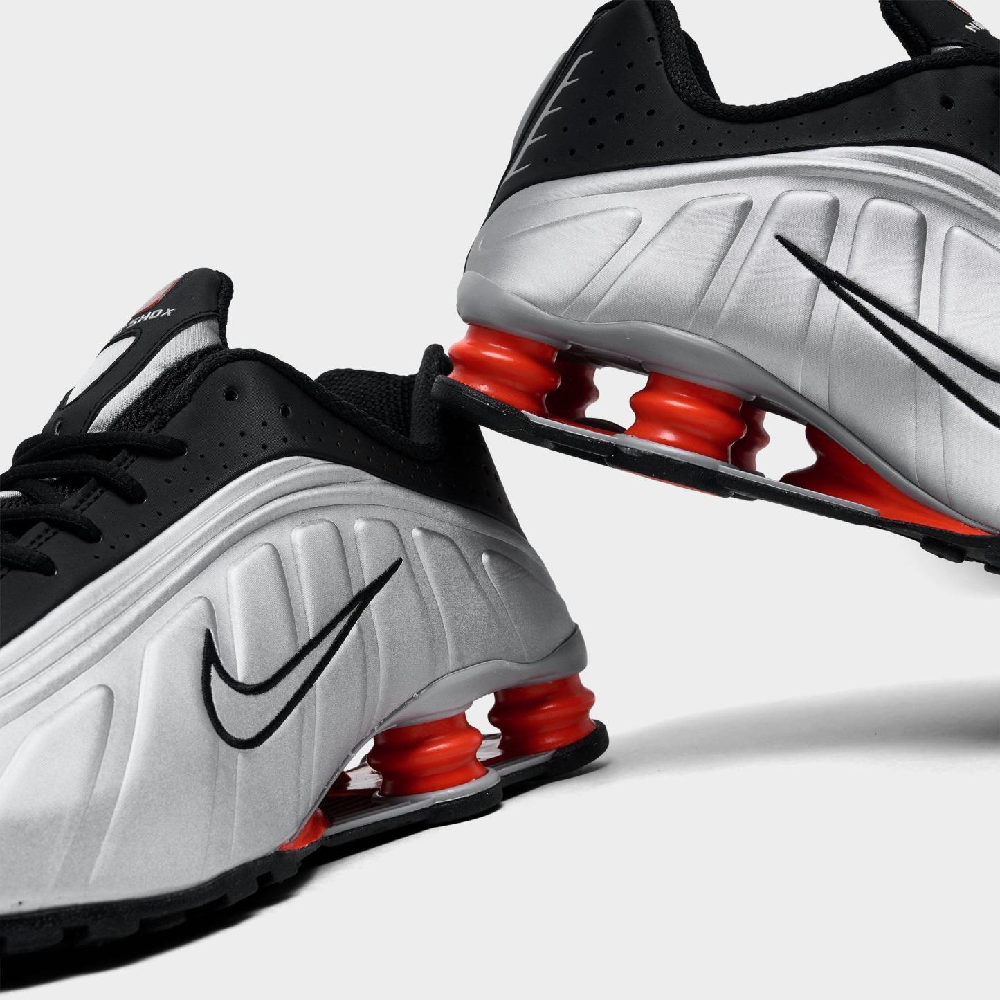 Men's Nithtke Shox R4 Casual Shoes - Metallic Silver/Black/Picante Red/Metallic Silver - Detail shot