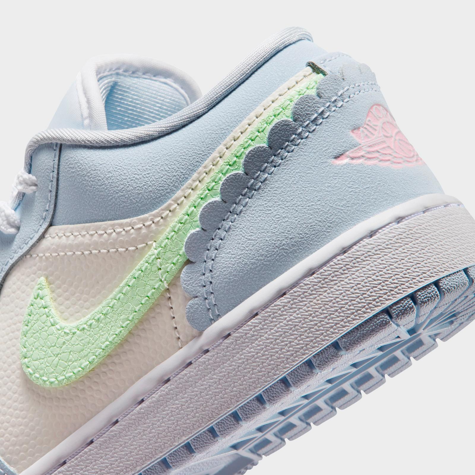 Big Kids' Air Jordan Retro 1 Low SE Casual Shoes - Half Blue/Sail/White/Vapor Green - view 3