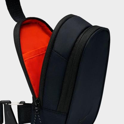 Nike Sportswear Commute Crossbody Bag (1L) - Black