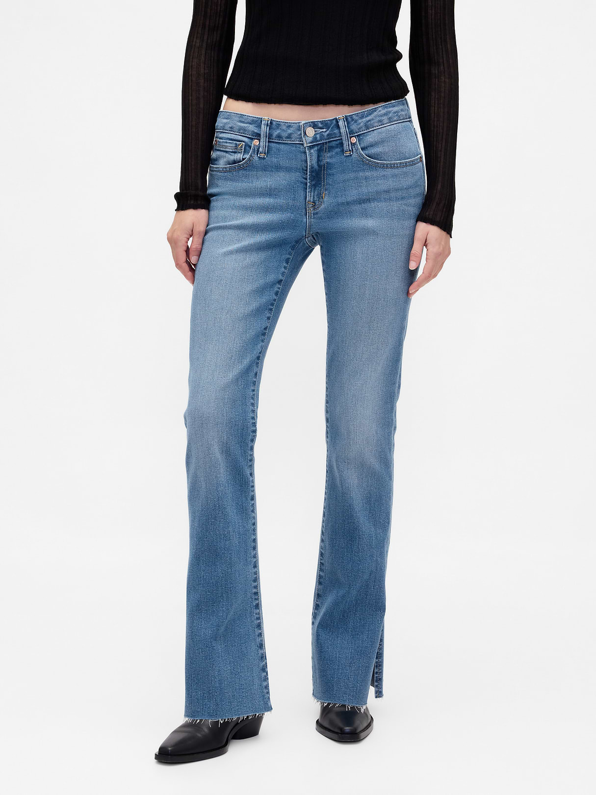 Low Rise Long & Lean Jeans - Medium wash blue
