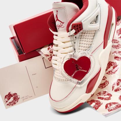 Women's Air Jordan Retro 4 Casual Shoes - Pale Ivory/Sierra Red/Tough Red - view 3