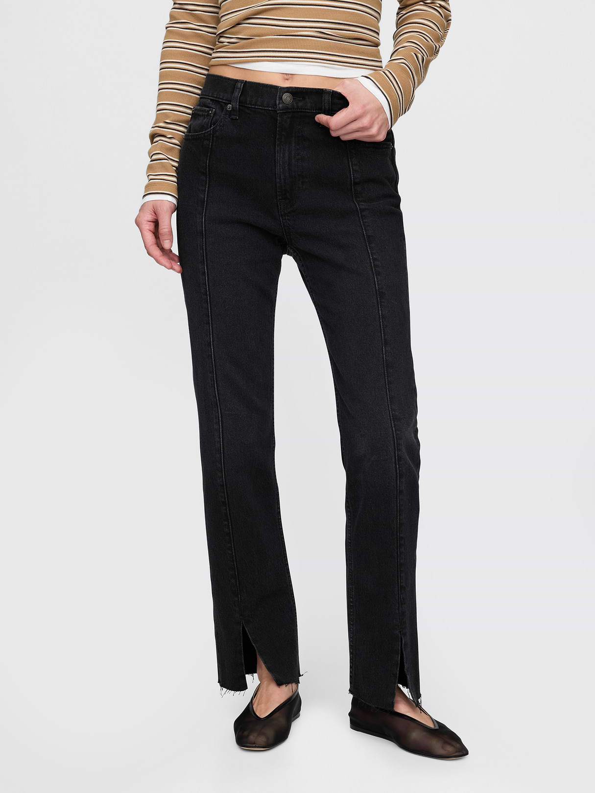 High Rise '90s Slim Straight Jeans - Black