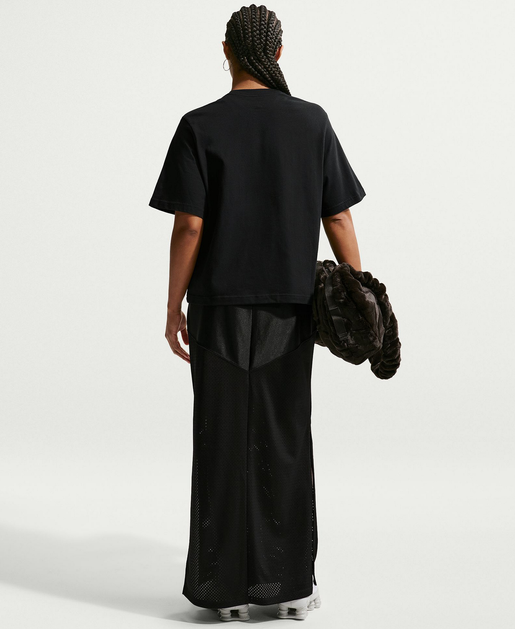 Nike Women's Sportswear Classic Loose T-Shirt - Black