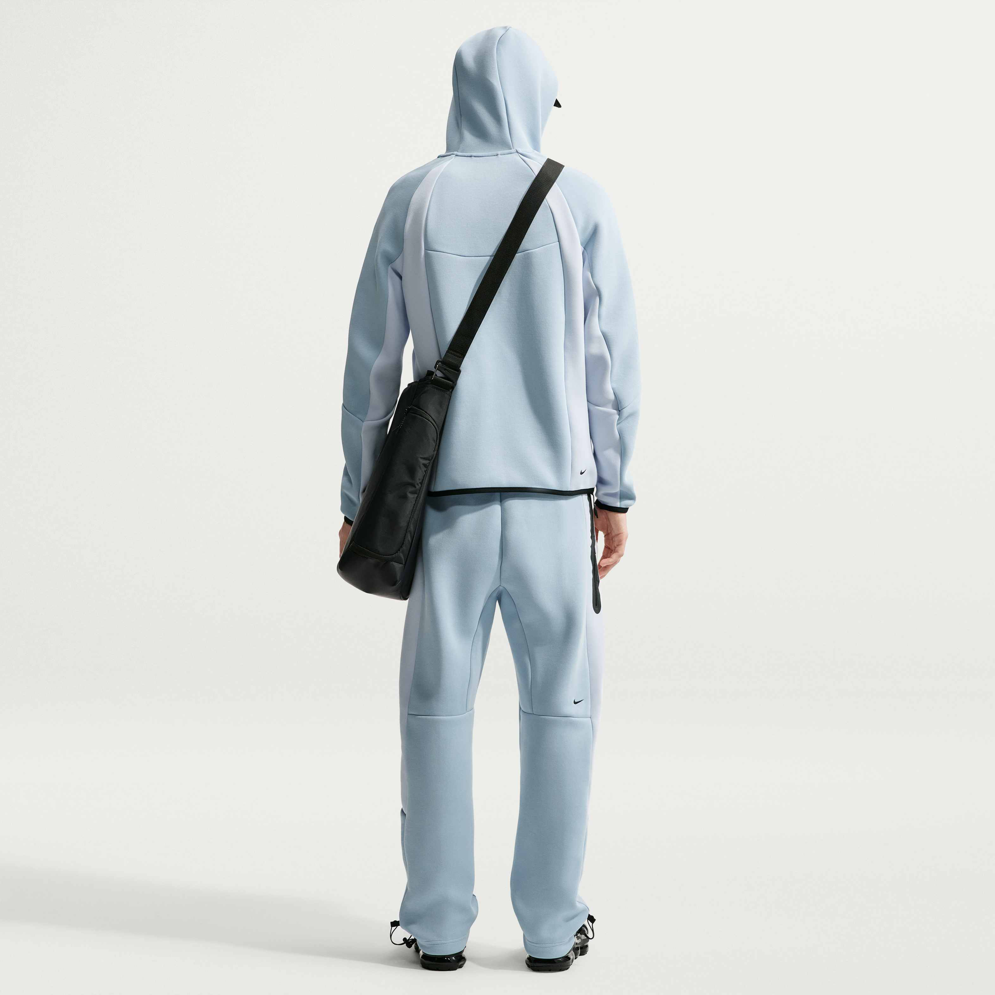 Nike Tech Men's Colour-Block Full-Zip Fleece Windrunner Jacket - Light Armoury Blue/Football Grey/Black