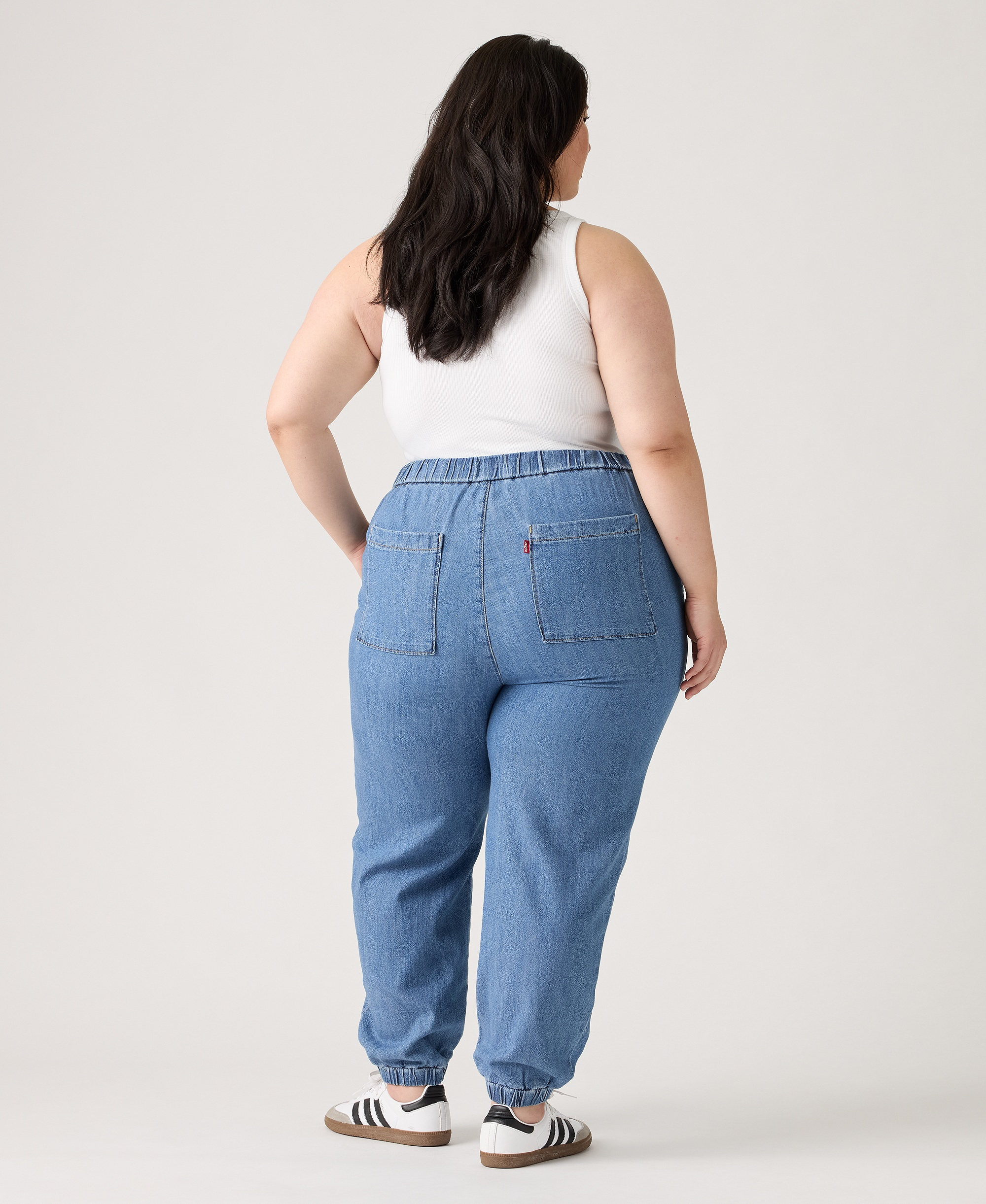 Levi's Women's Essential Mid-Rise Jogger Pants - Going Steady Jogger