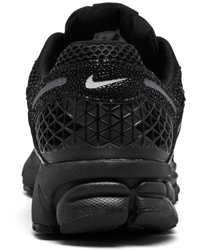 Nike Women's Zoom Vomero 5 Sneakers from Finish Line - Black