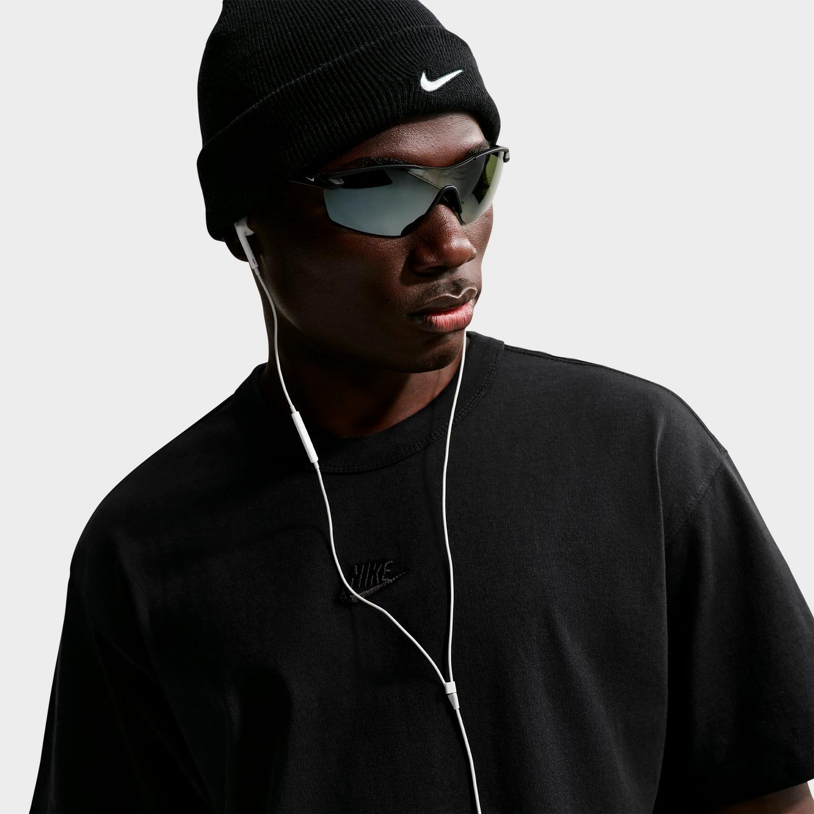 Men's Nike Sportswear Premium Essentials Futura T-Shirt - Black