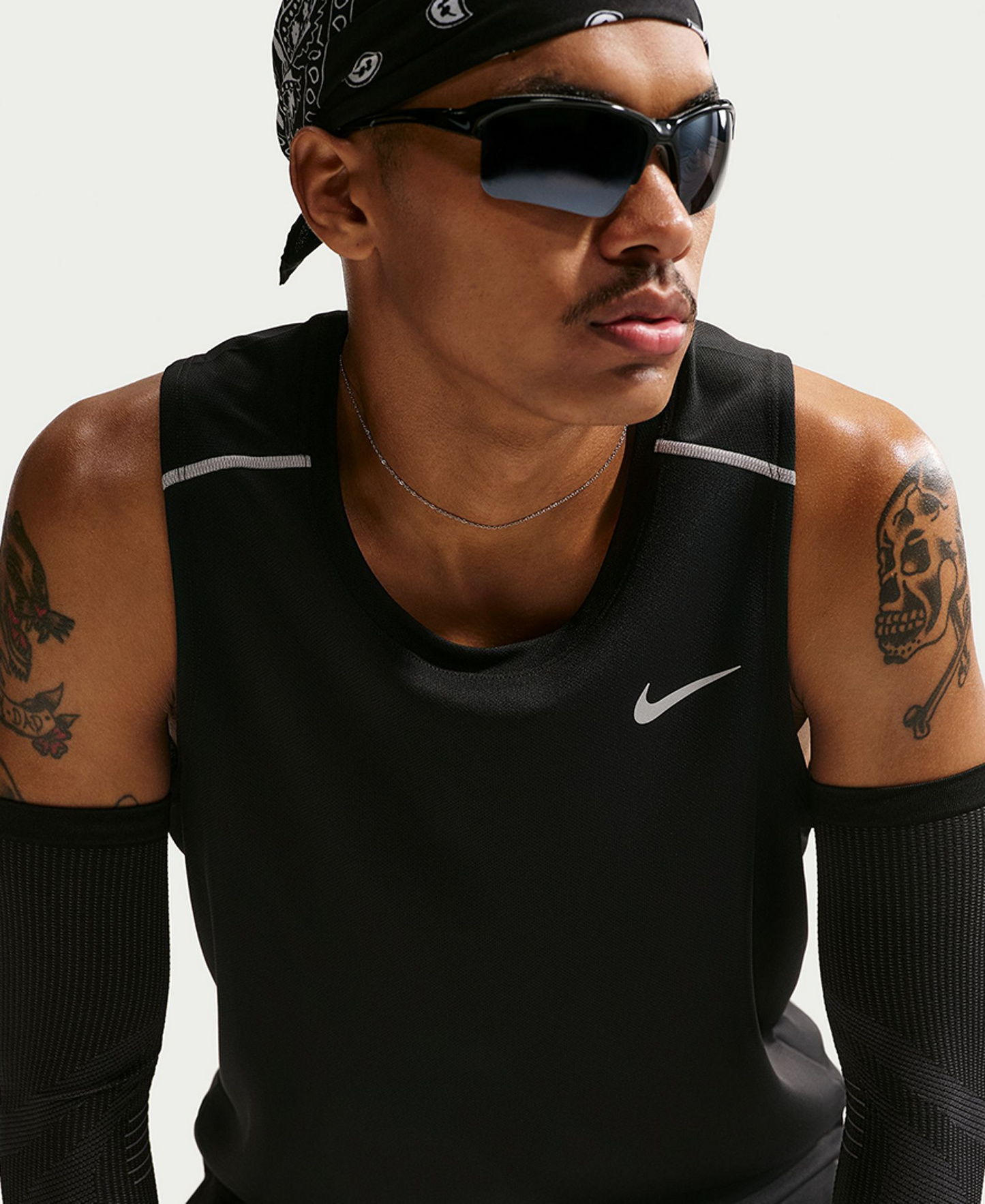 Nike Men's Miler Dri-Fit Running Tank Top - Black/Reflective Silver