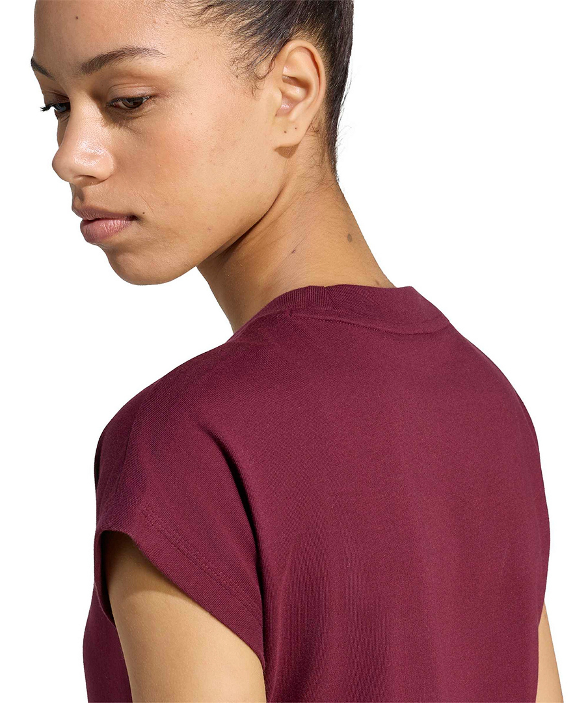 adidas Women's Essentials Linear Cotton T-Shirt - Black/white