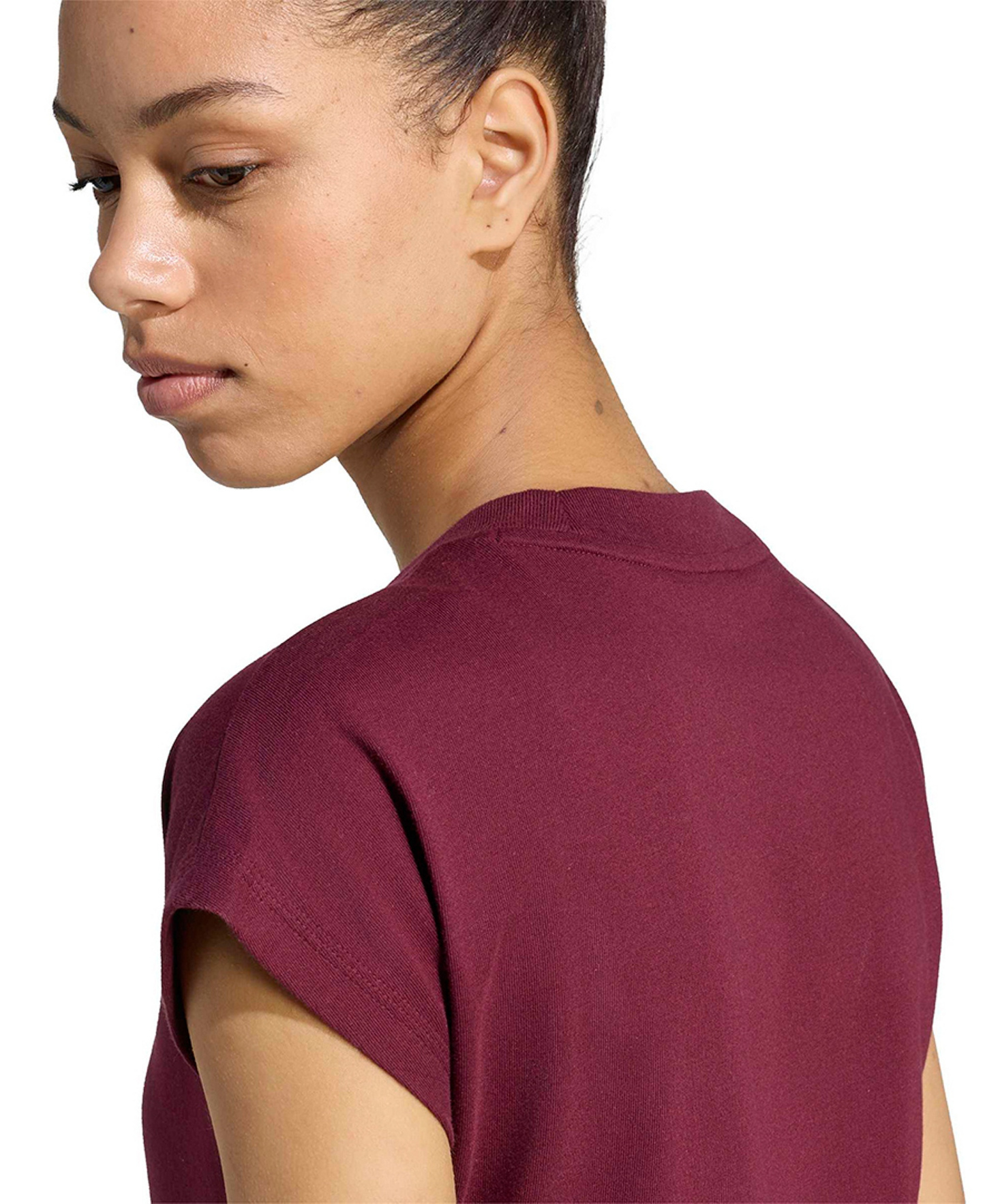 adidas Women's Essentials Linear Cotton T-Shirt - Black/white