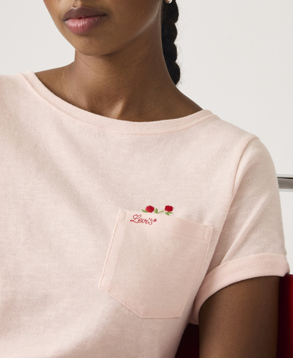 Levi's Women's Graphic Julie Pocket Crewneck Cotton T-Shirt - Red Flower Pocket Crystal Pink