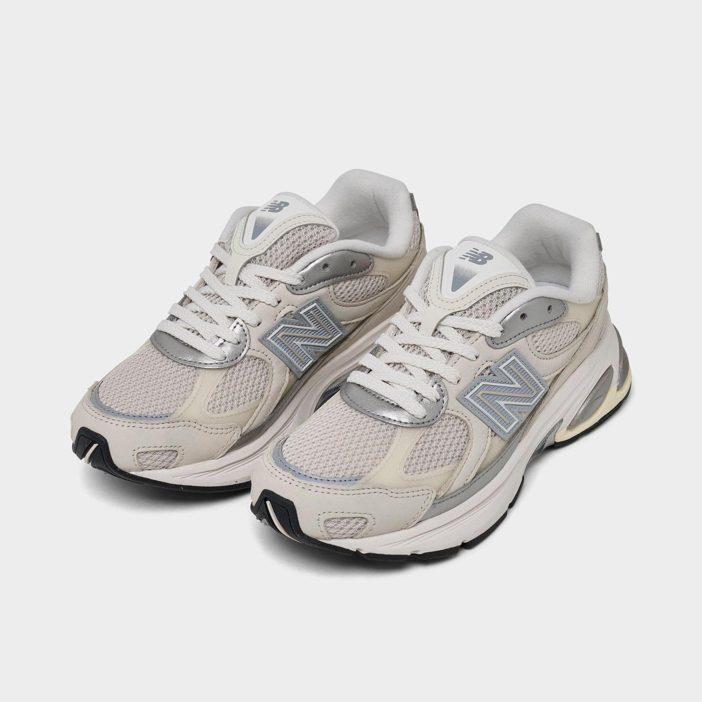 Women's New Balance 2010 Casual Shoes - Sea Salt/Timberwolf - view 2