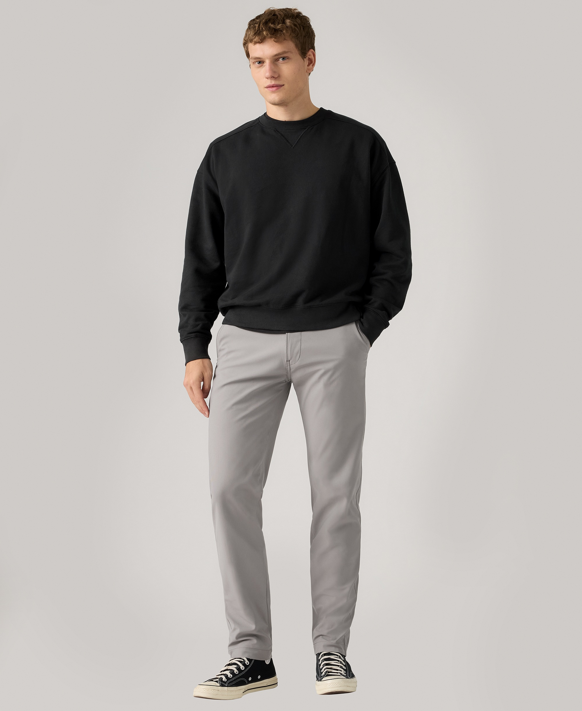 Levi's Men's XX Standard Tapered Fit Flex-Tech Chino Pants - Gray