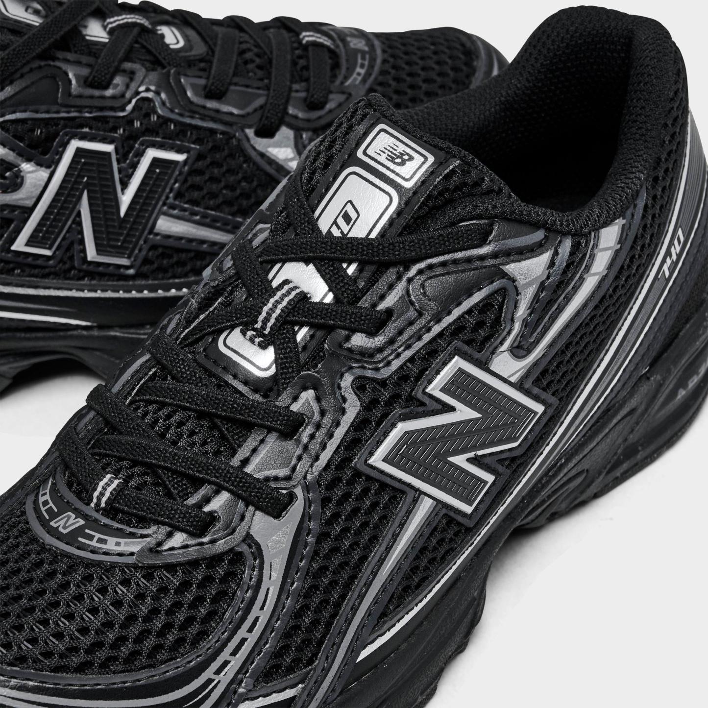 Little Kids' New Balance 740 Casual Shoes - Black/Silver Metallic - view 3