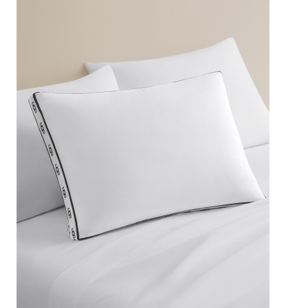 UGG® Devon Basic Pillows - Snow