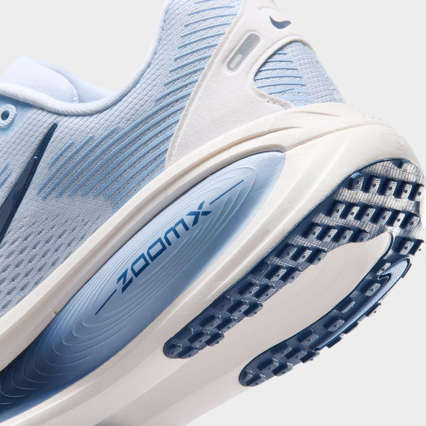 Women's Nithtke Vomero 18 Running Shoes - Part 2 - Hydrogen Blue/Mystic - Detail shot