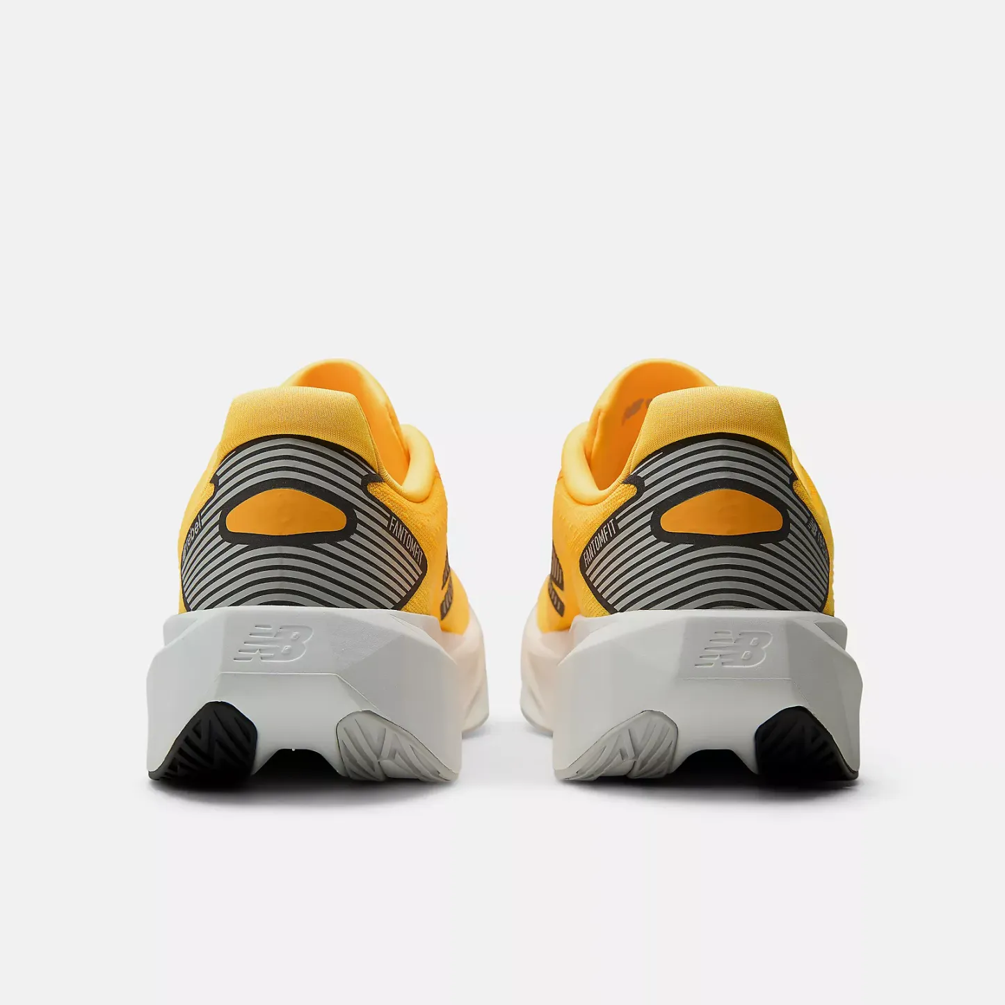 New Balance FuelCell Rebel v5, WFCX2C3