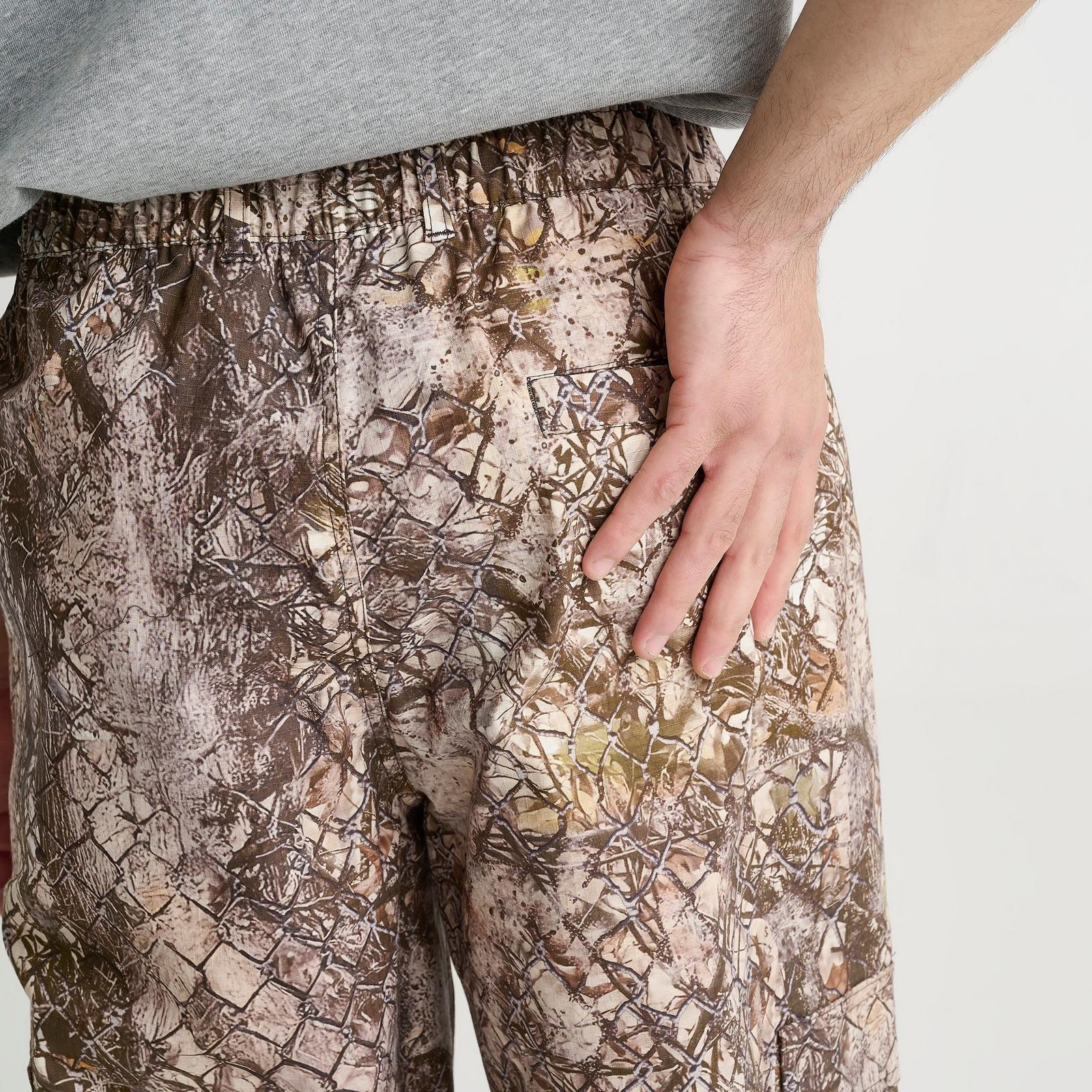 Men's Nike Club Chain Camo Woven Cargo Pants - Khaki/Velvet Brown