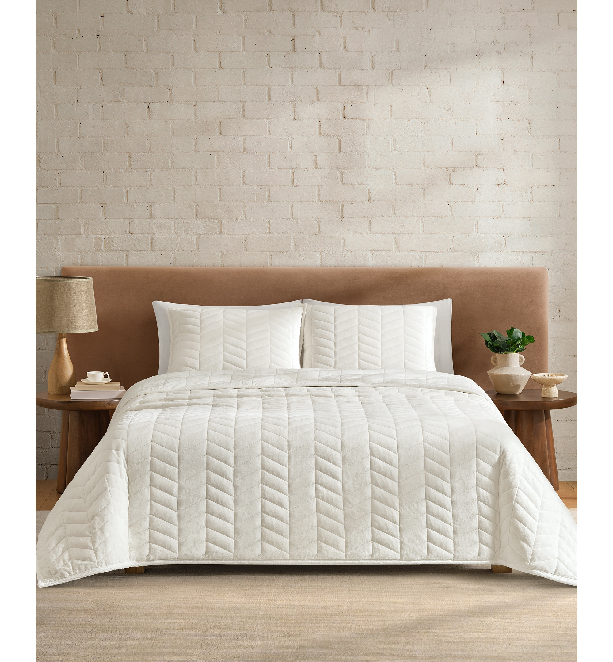 UGG® Coco Quilt Sets - Snow