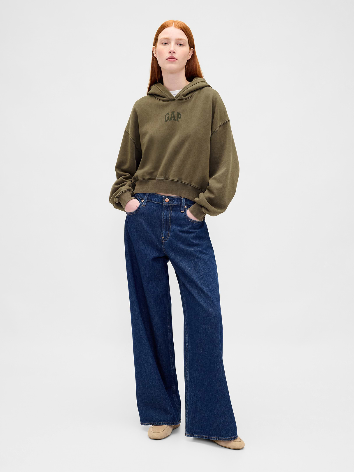 VintageSoft Crop Logo Hoodie - Black moss green wash