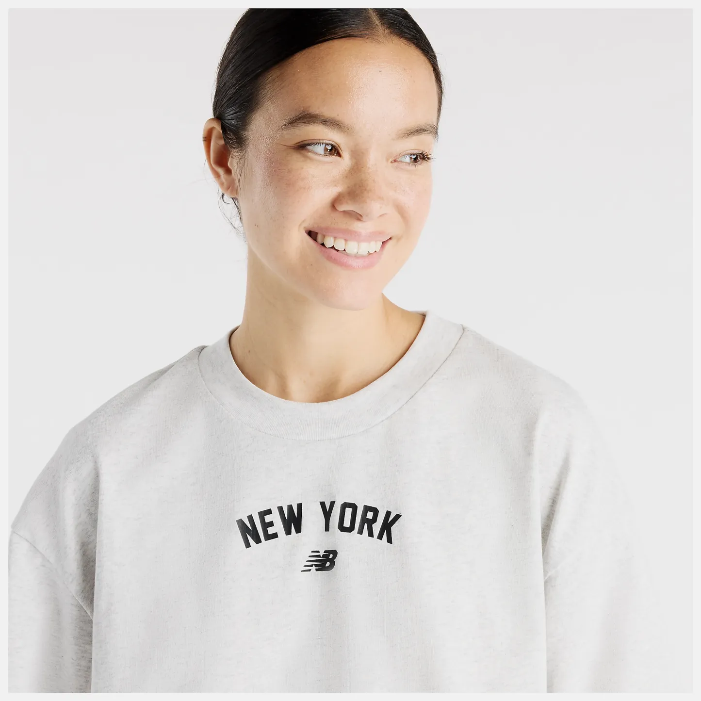 New Balance New York City Cropped Logo T-Shirt, WT61L57IAHH