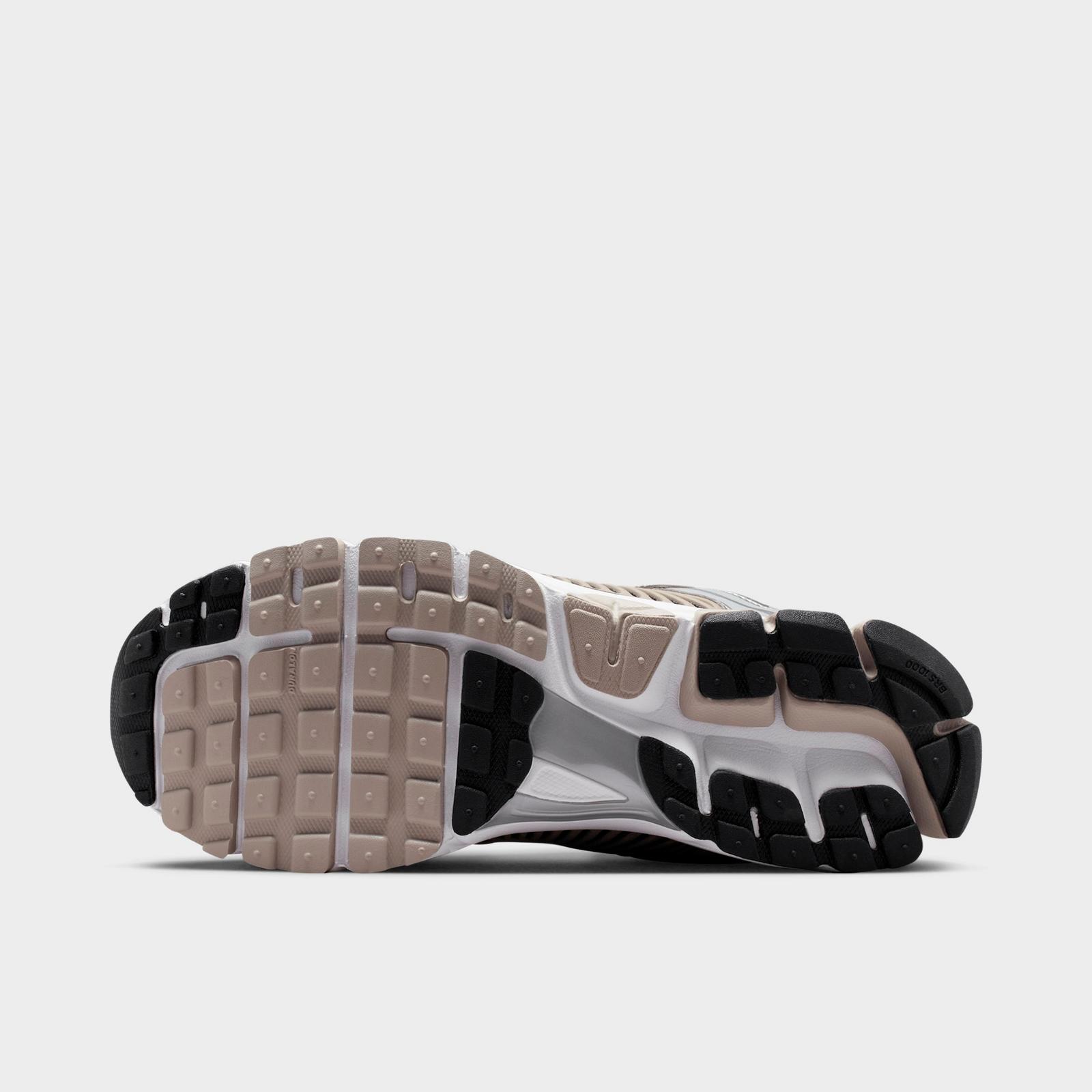 Men's Nike Zoom Vomero 5 Casual Shoes - Metallic Silver/College Grey/Black