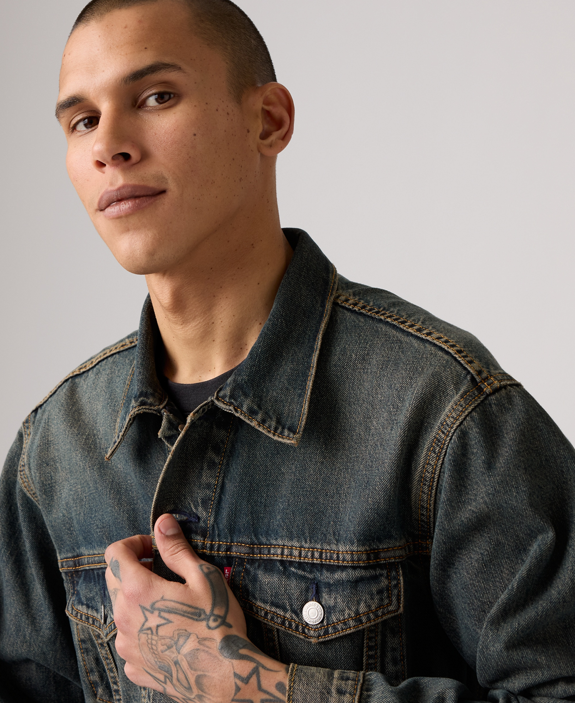 Levi's Men's Relaxed-Fit Trucker Jacket - Black