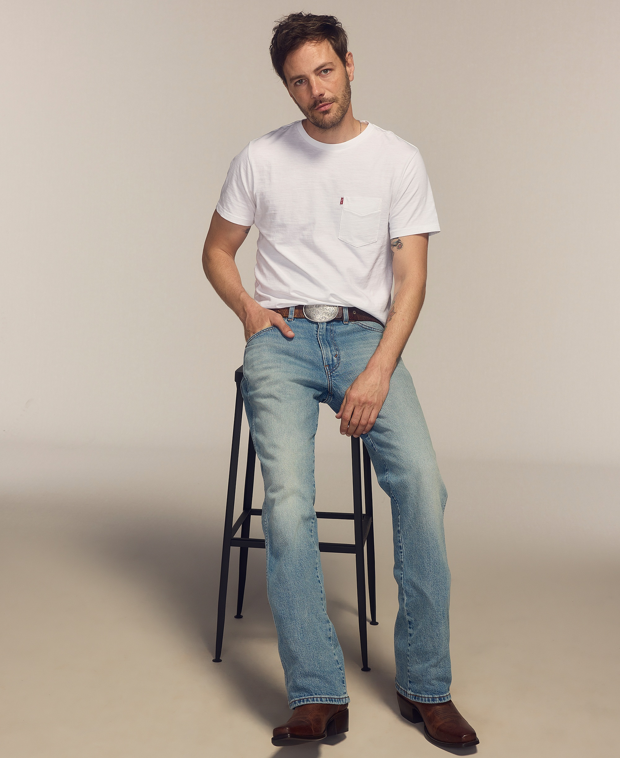 Levi's Men's 537 Regular-Fit Bootcut Jeans - Running Early