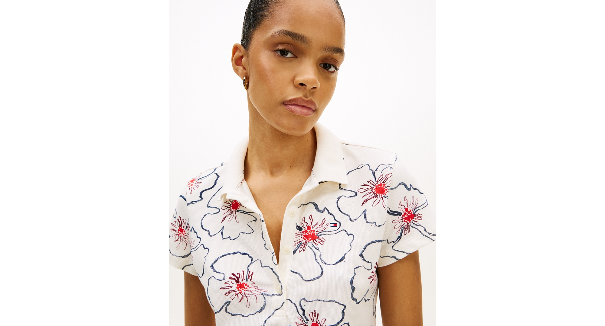 Tommy Hilfiger Women's Printed Short-Sleeve Polo Top - Linear Poppy Watercolor Tommy White Red White Blue