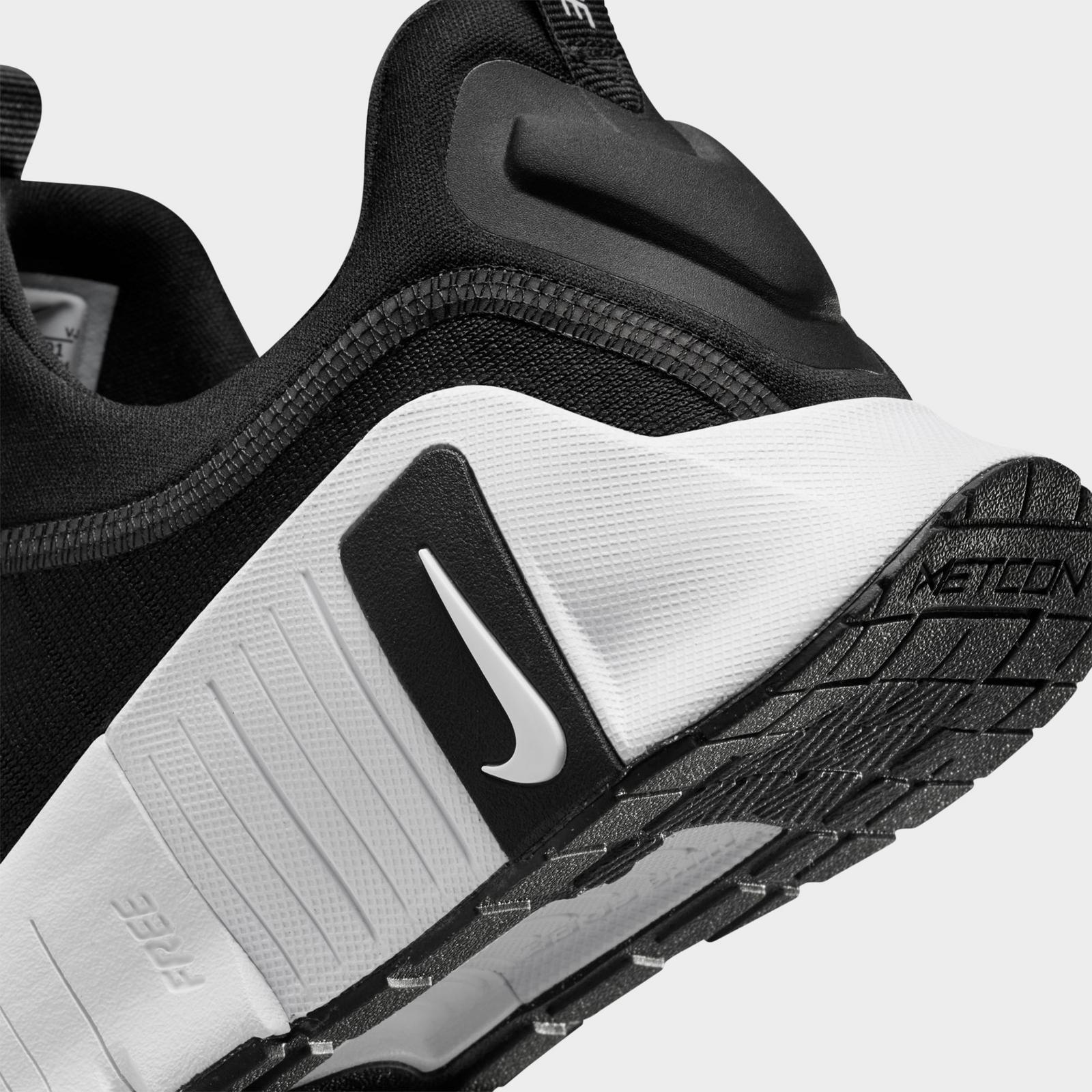 Women's Nike Free Metcon 6 Training Shoes - Black/White