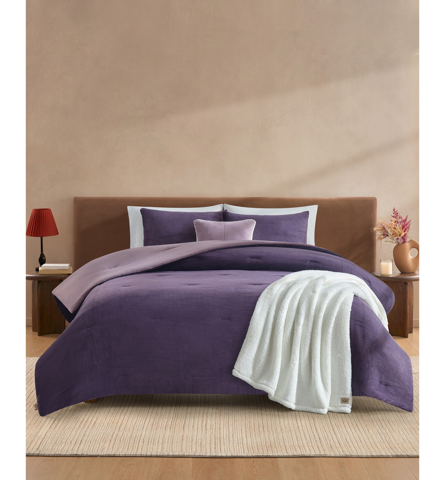 UGG® Brody Reversible Comforter Sets - Fiction
