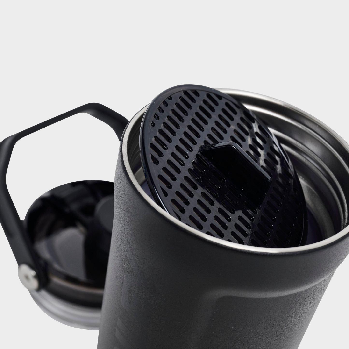 Stanley Vitalize™ Shaker Bottle (20 oz) - Black
