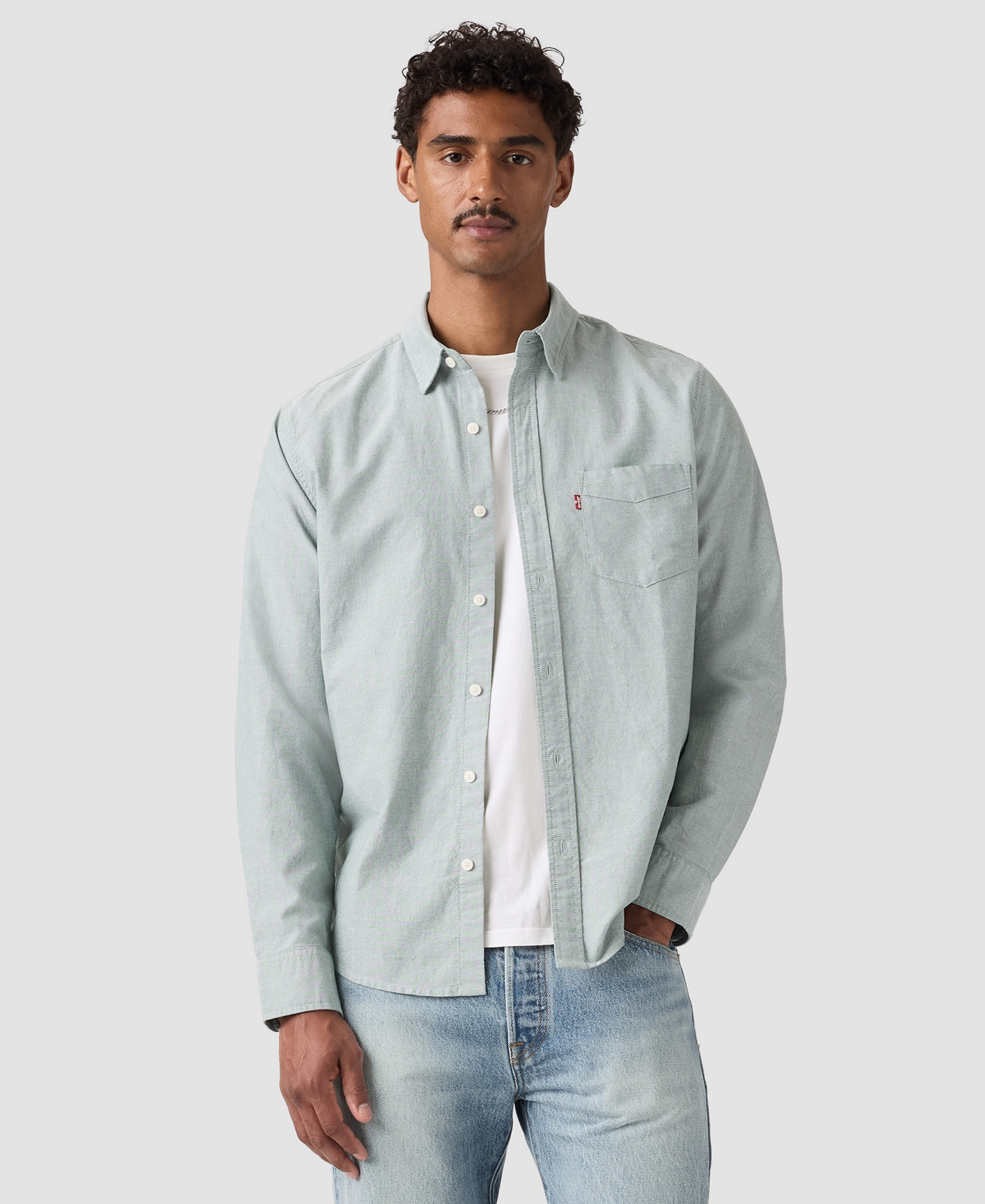 Levi's Men's Classic Pocket Regular-Fit Long-Sleeve Shirt - Dusty Mint