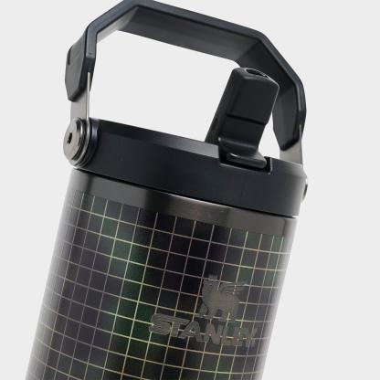 Stanley IceFlow Flip Straw Tumbler (30 oz.) - Dried Pine Blur
