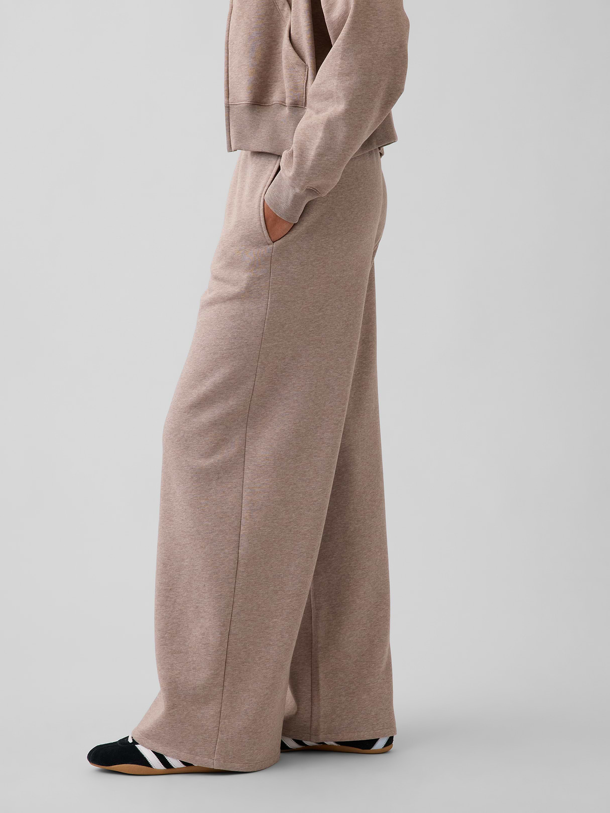VintageSoft Baggy Sweatpants - Light brown
