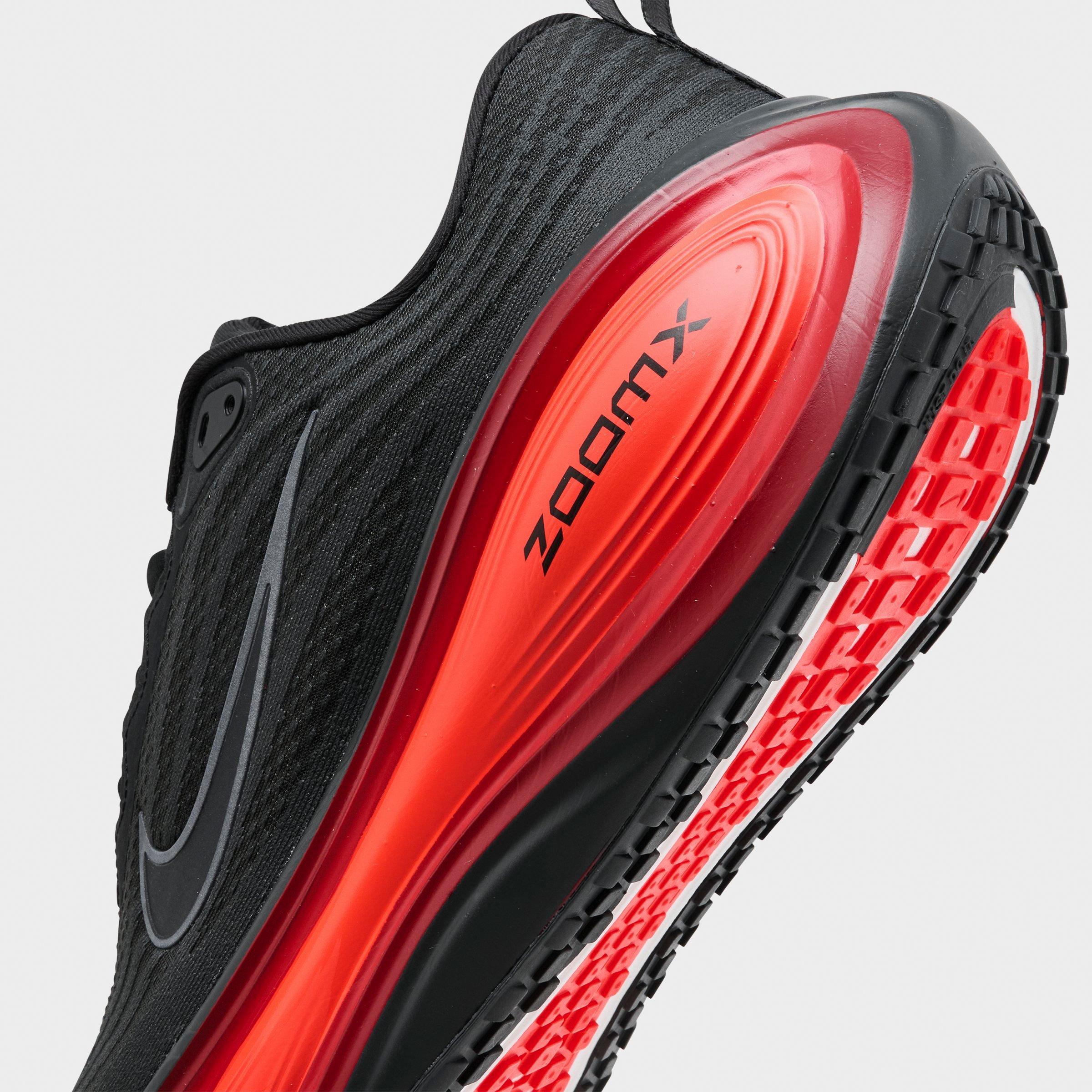 Men's Nithtke Vomero Plus Running Shoes - Part 2 - Anthracite/Bright Crimson/University Red/Black - Detail shot