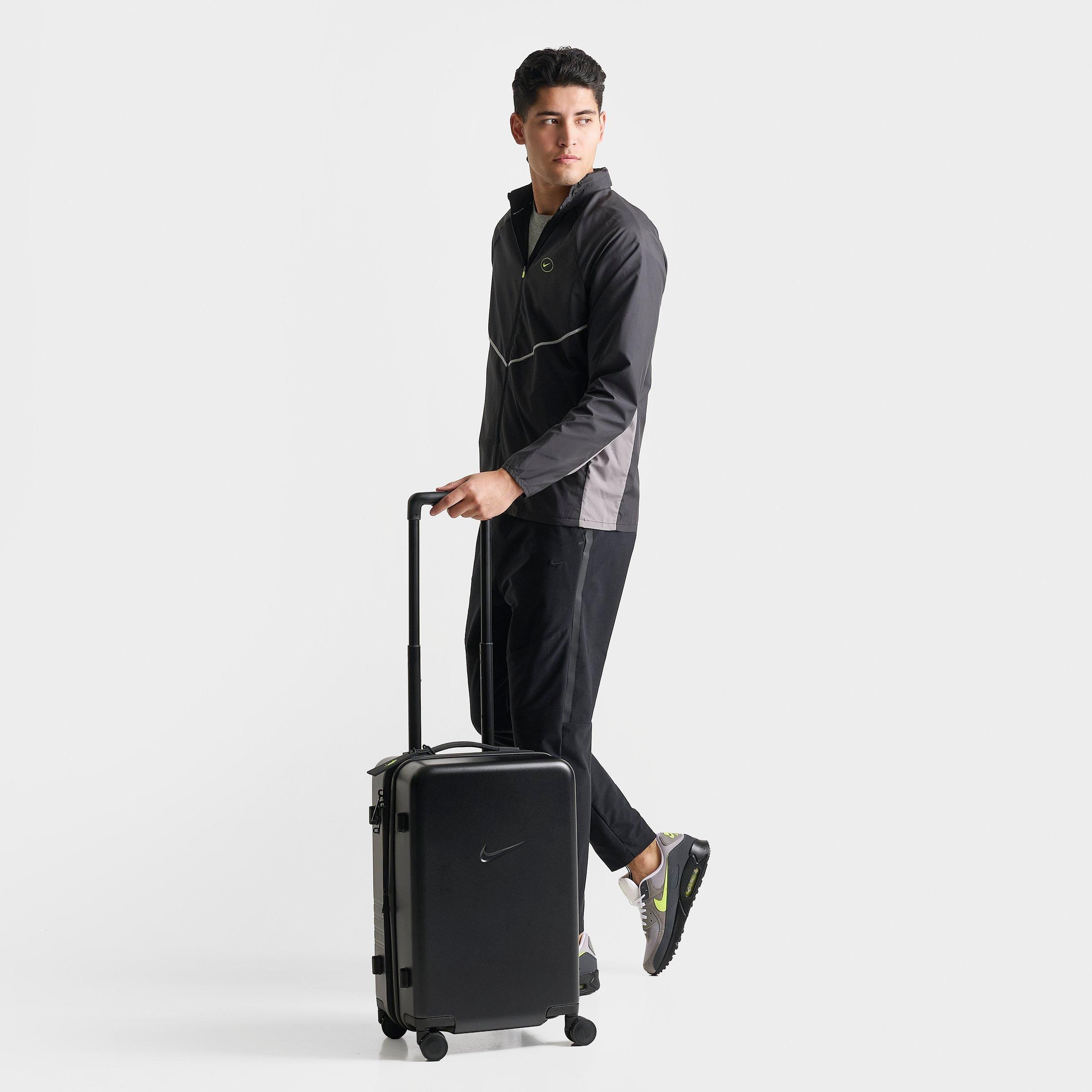 Nithtke Carry-On 22" Hardshell Luggage (52L) - Black