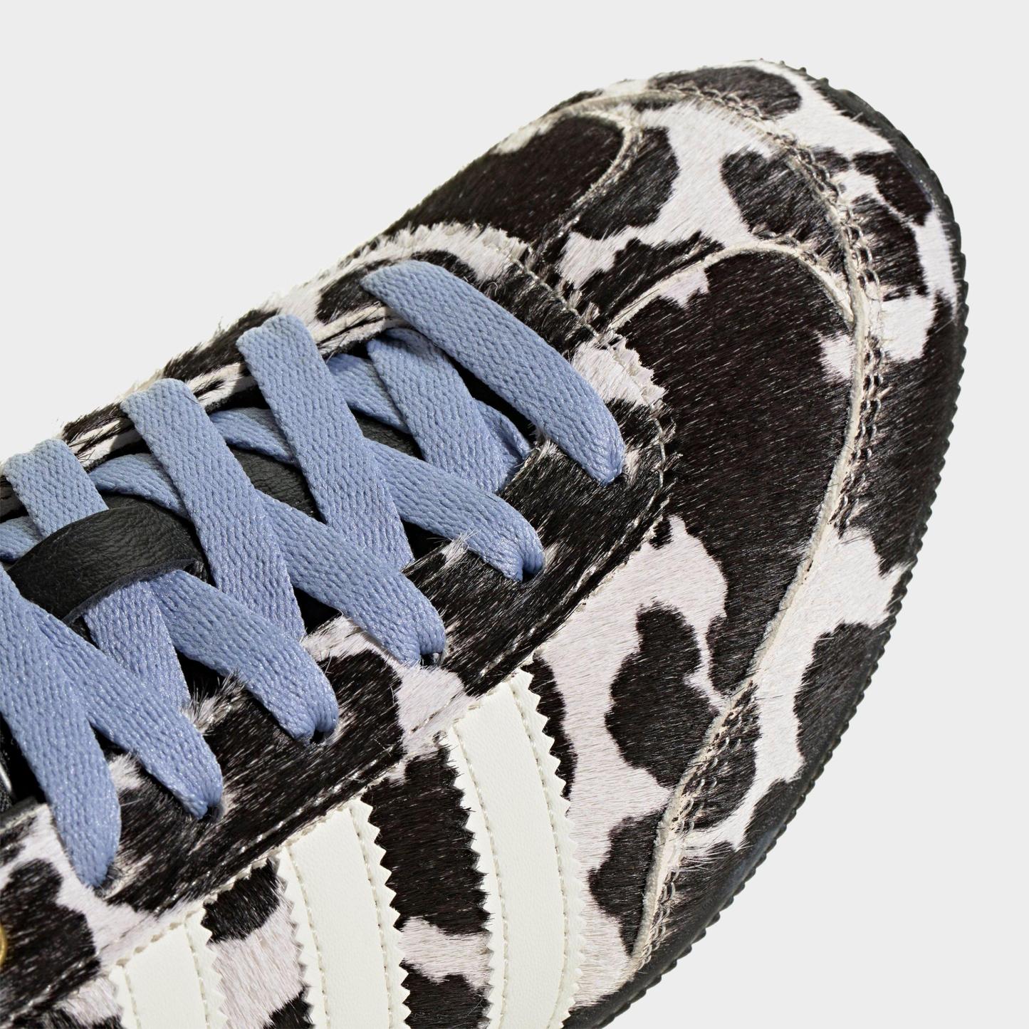 Women's adidas Originals Japan Casual Shoes - Part 3 - Core Black/Cream White/Gold Metallic - Detail shot