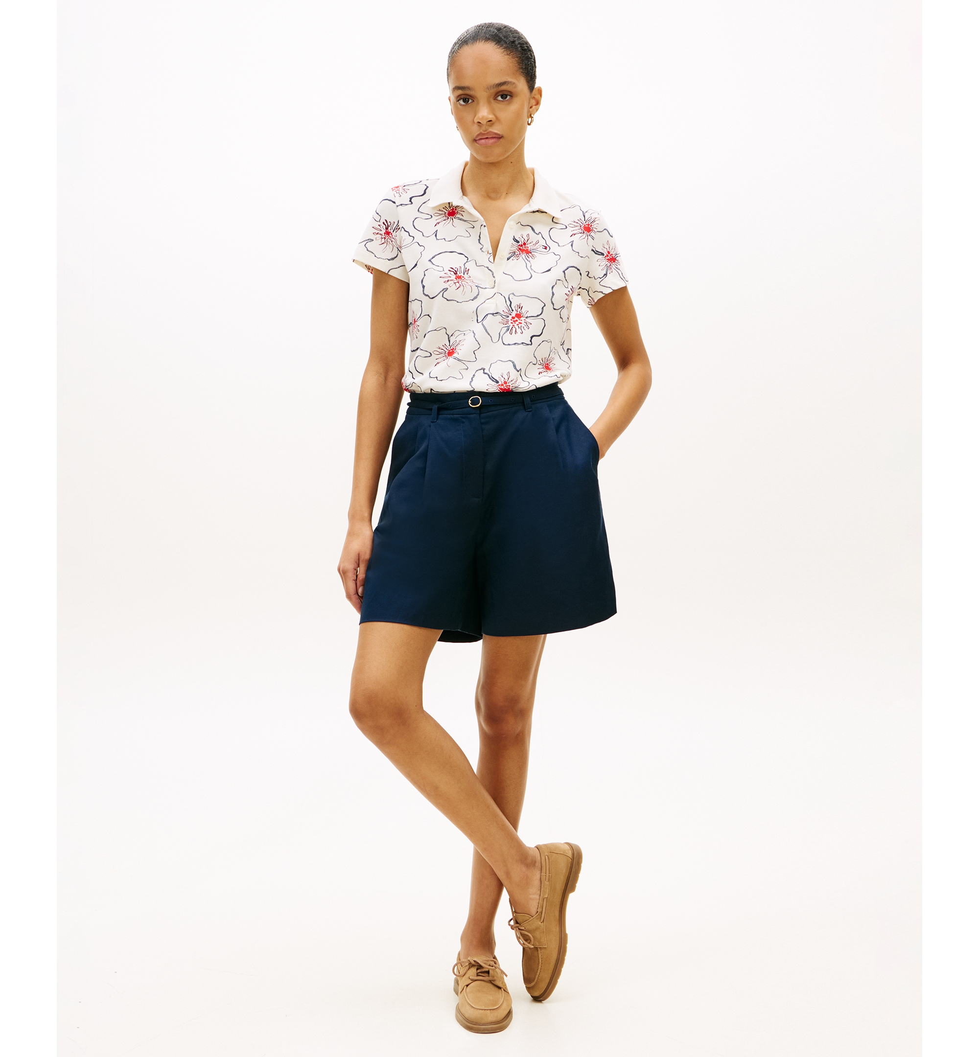 Tommy Hilfiger Women's Printed Short-Sleeve Polo Top - Linear Poppy Watercolor Tommy White Red White Blue