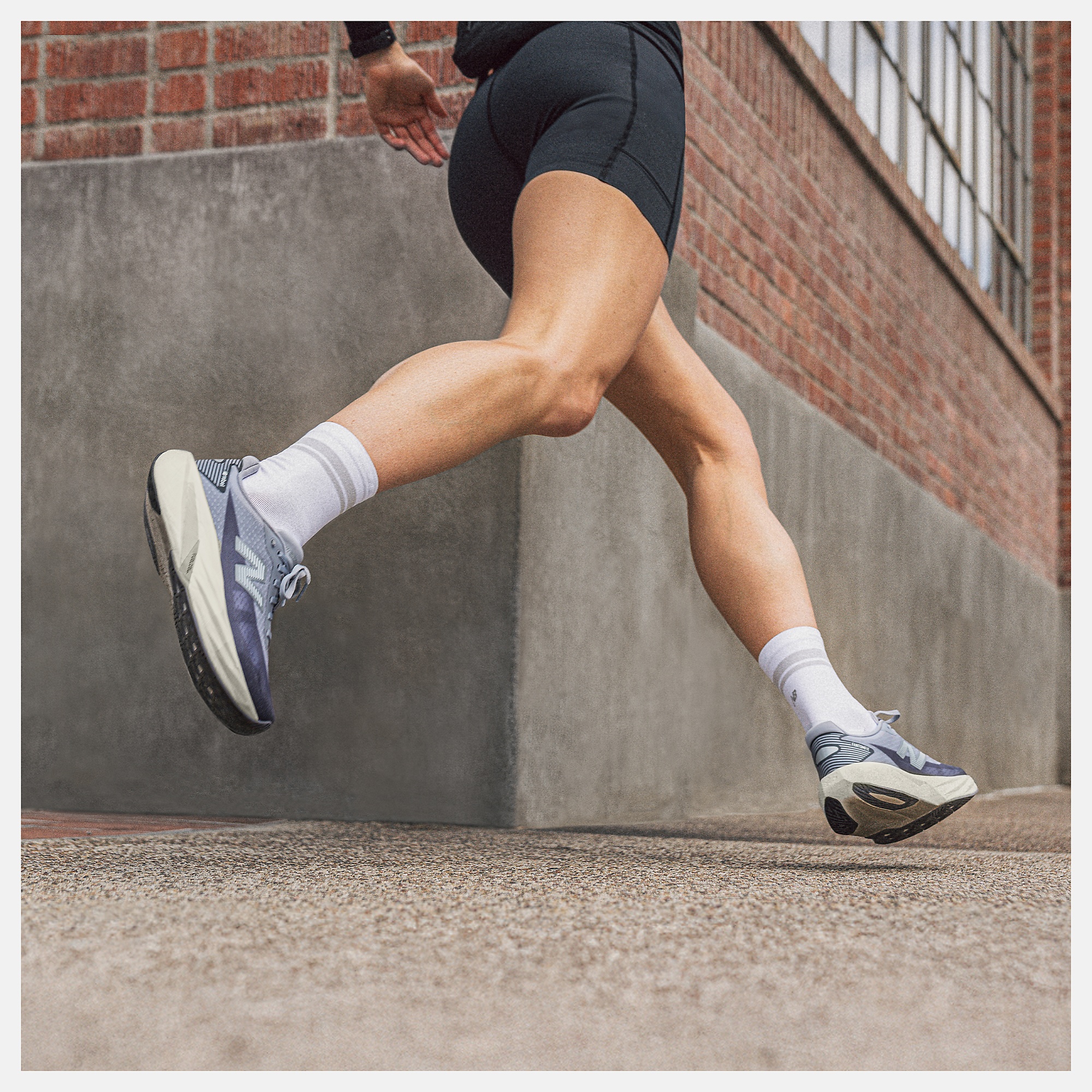 New Balance FuelCell Rebel v5, WFCX906