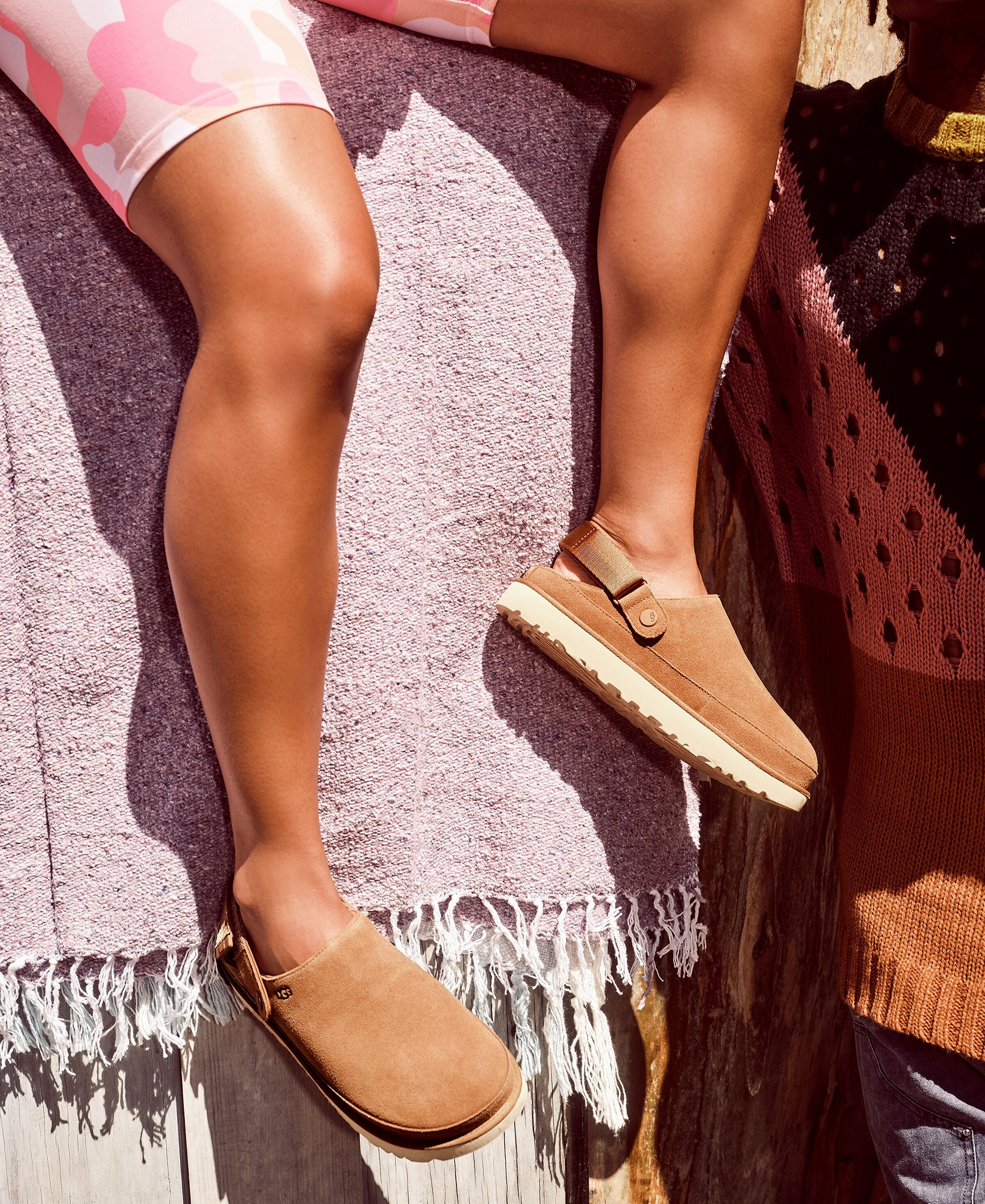 UGG® Women's Goldenstar Slingback Clogs - Chestnut
