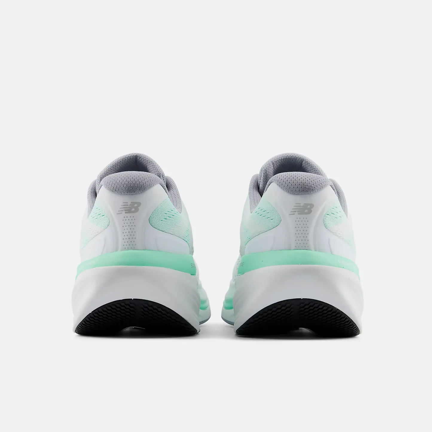 New Balance Fresh Foam X 860v15, W8606M1